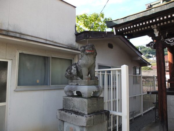 甲府市・金刀比羅神社の狛犬