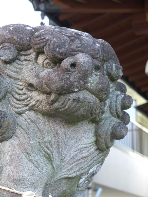 甲府市・文殊神社の狛犬