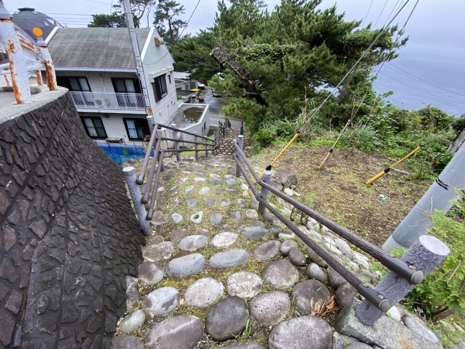玉石の階段 御蔵島