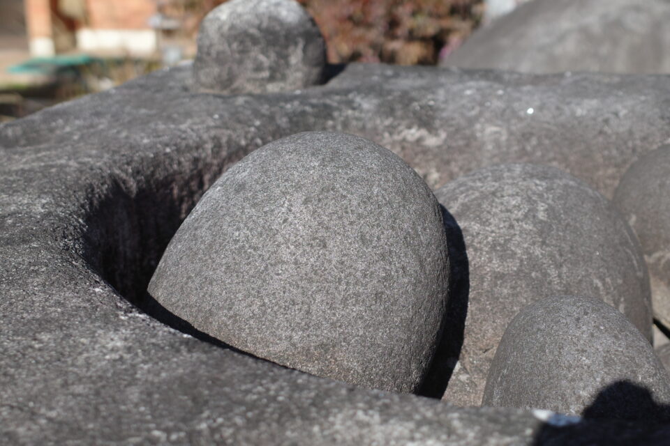 丸石現地調査@山梨県甲州市塩山上粟生野