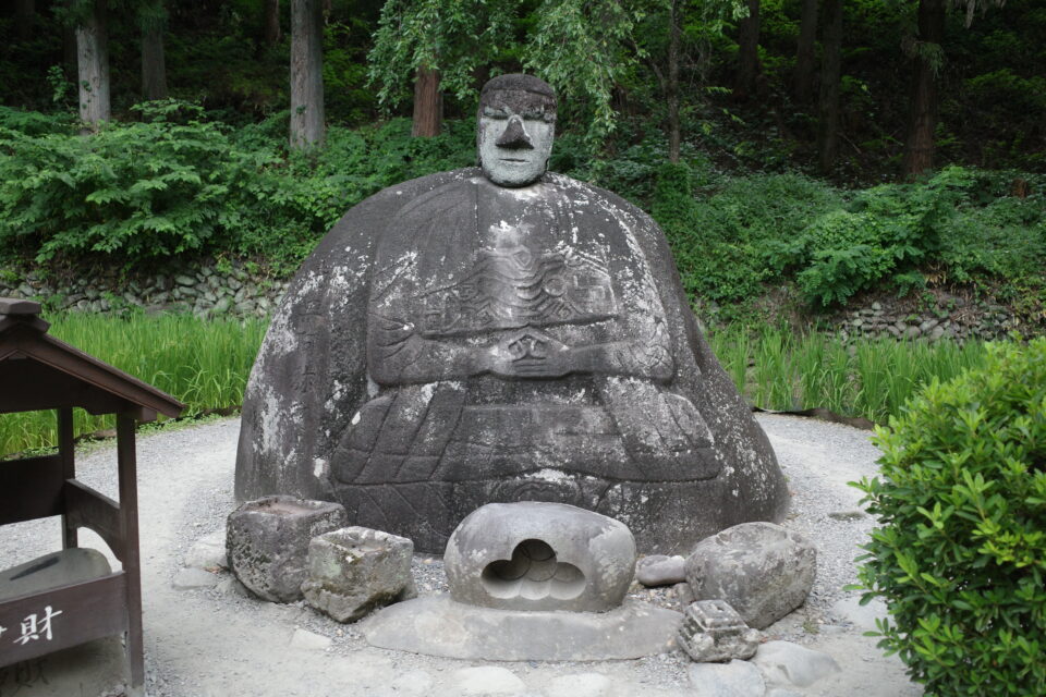 万治の石仏