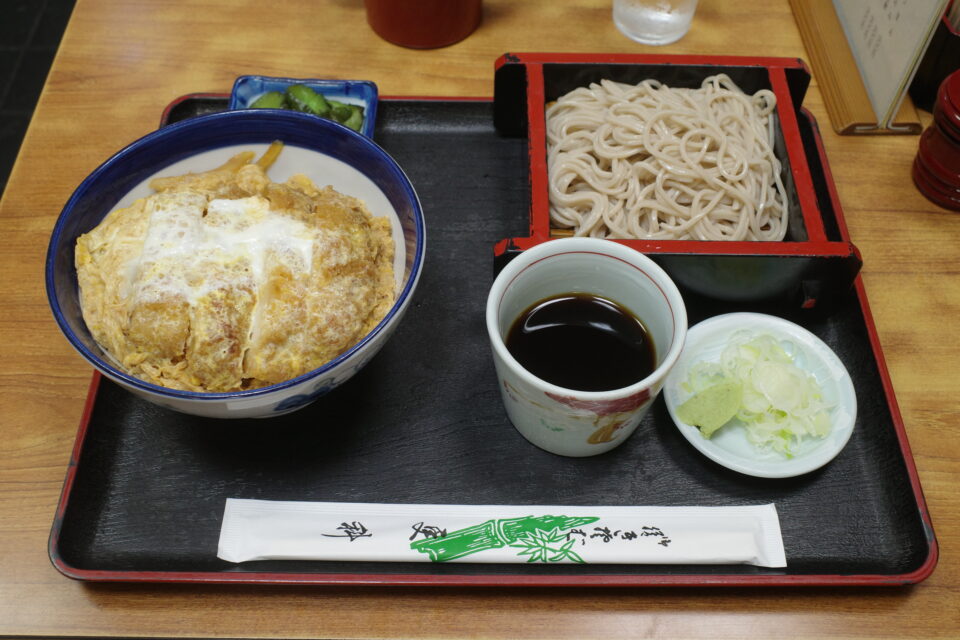 更科 ミニカツ丼セット 巣鴨地蔵通商店街